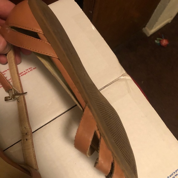 Tan sandals by Andrea 6.5 flats used condition - Picture 12 of 15